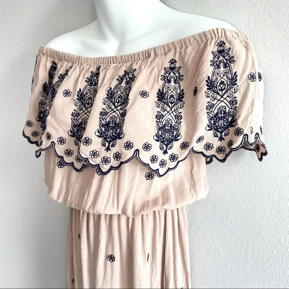Off Shoulder Embroidered Cream Ruffle Fleur de Lis BOHO Mini Dress Iris Flower - Picture 4 of 11